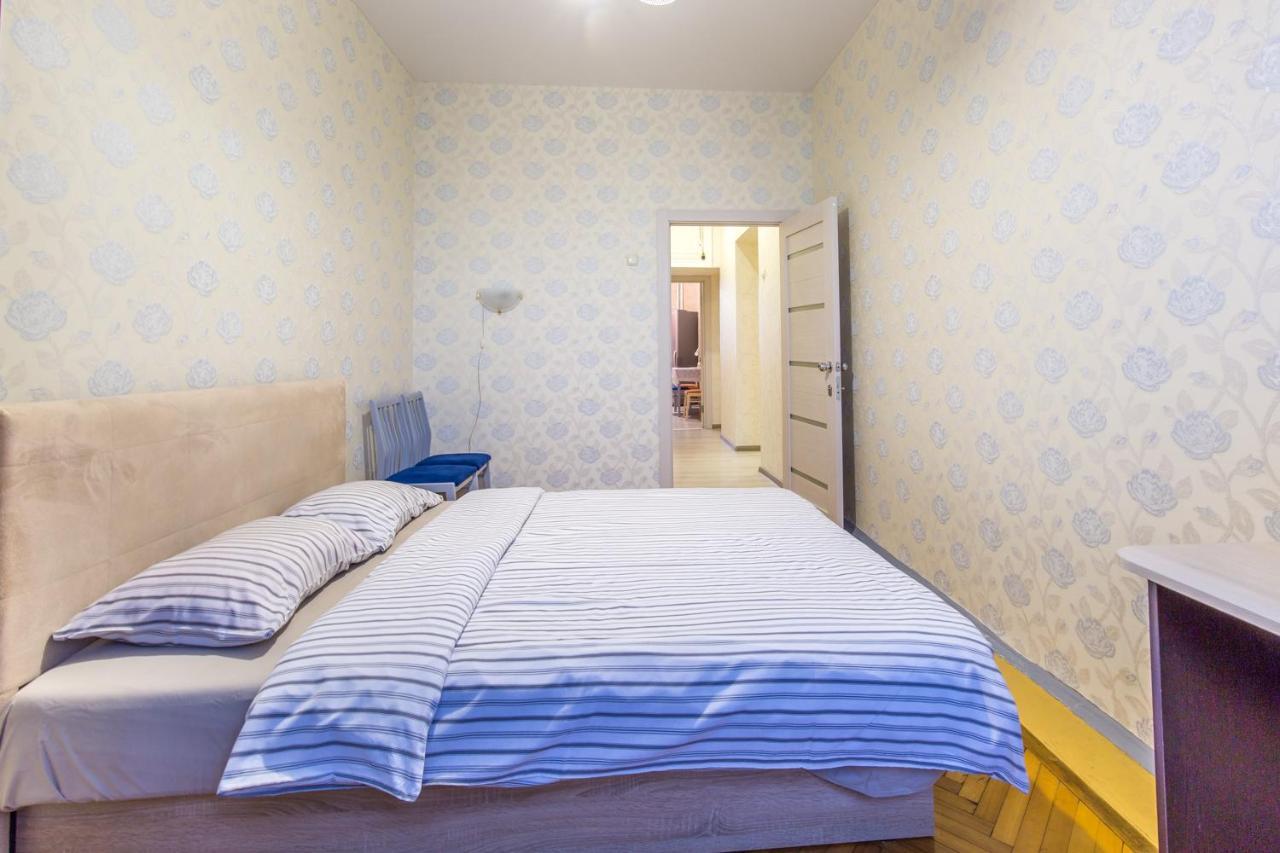 Hostel On Nezavisimosti 44 Mińsk Zewnętrze zdjęcie